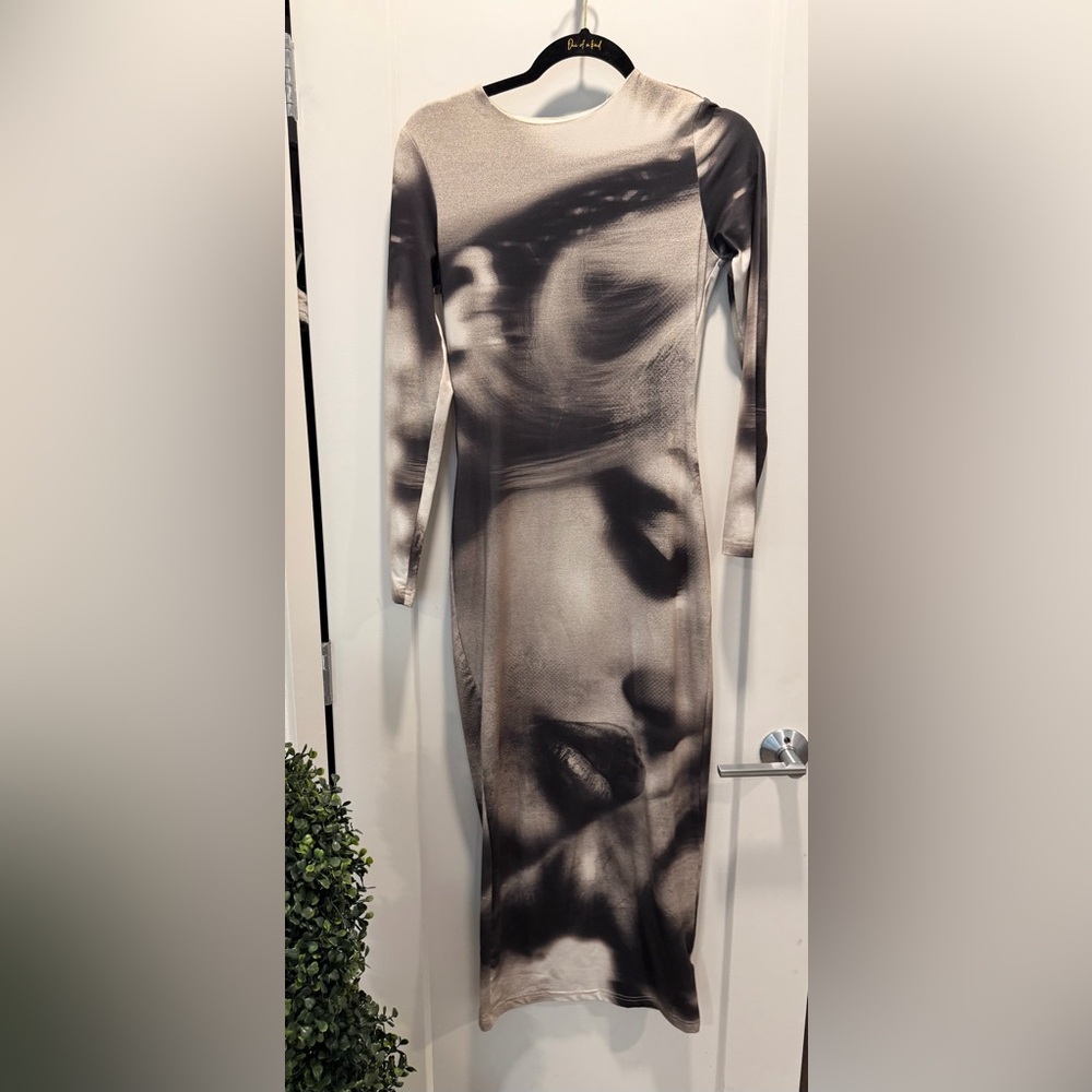 SHEIN Artistic Black and Gray Long Sleeve Dress